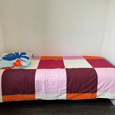 Christelle Apartment Romilly-sur-Seine Exterior foto
